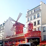 Cocon Convivial A Montmartre