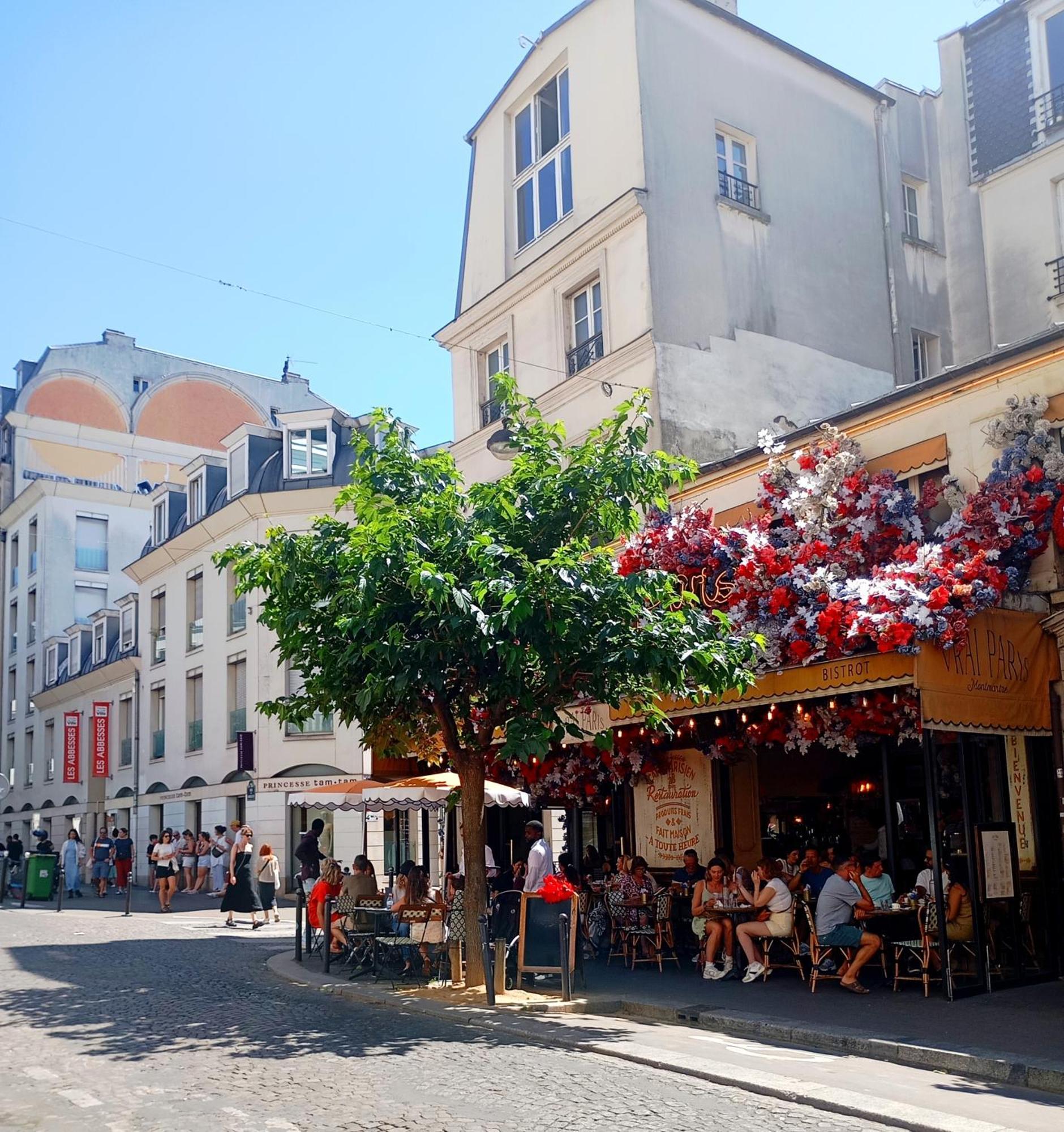 Cocon Convivial A Montmartre * Paris